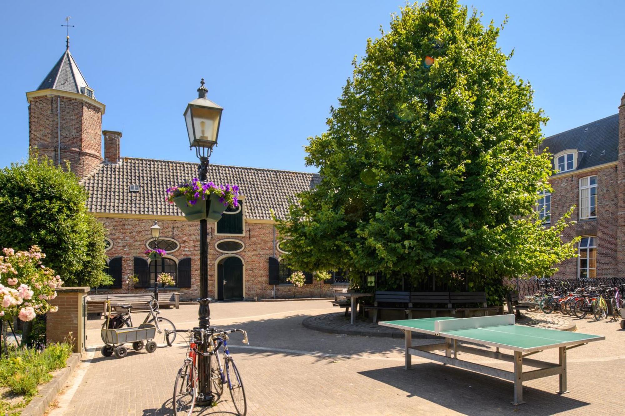 Stayokay Hostel Domburg Oostkapelle Esterno foto
