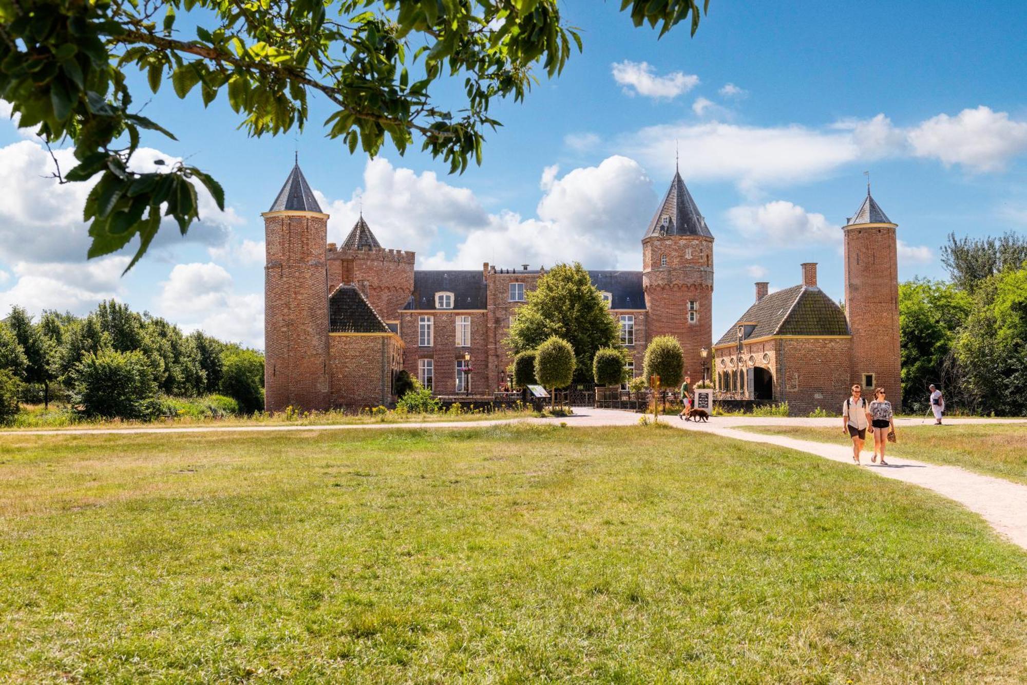 Stayokay Hostel Domburg Oostkapelle Esterno foto